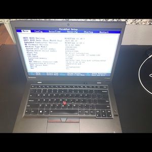 Lenovo	X1 Carbon (Gen 3) 13" Grade:D